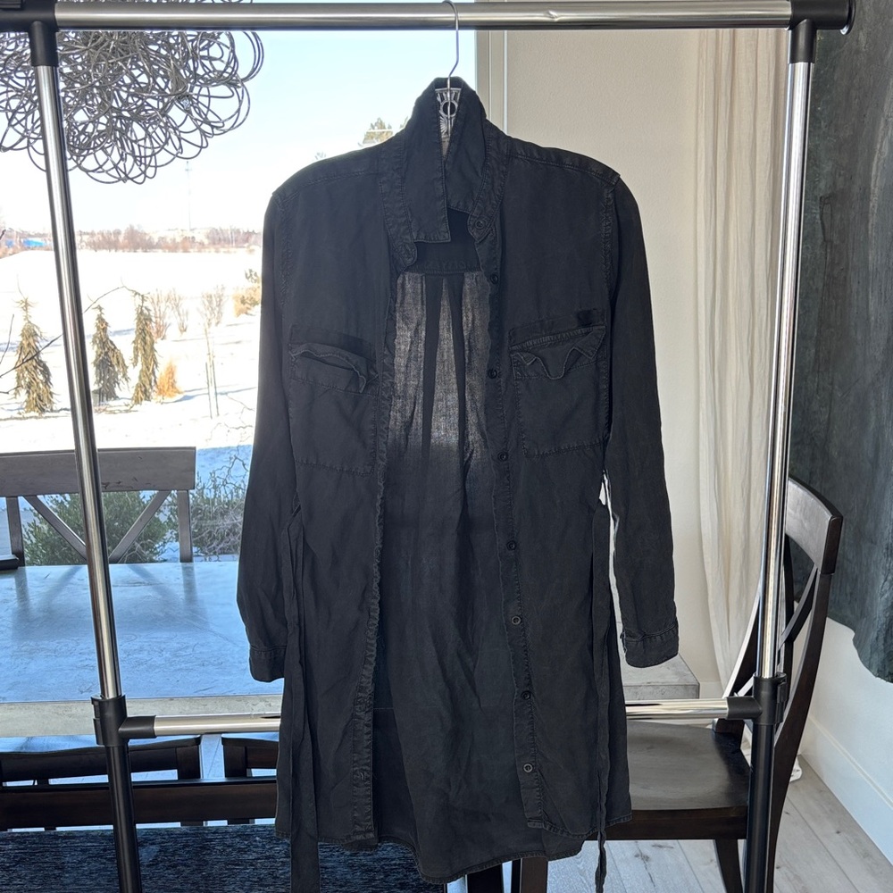 Cloth & Stone Black Button Down Shirt
